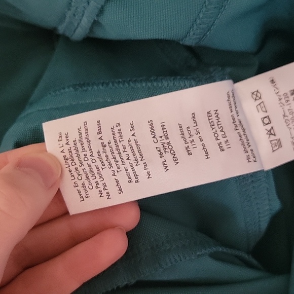 Eddie Bauer Blue/Green Cropped Pants, Women's Size 14, Great Condition - Picture 8 of 9